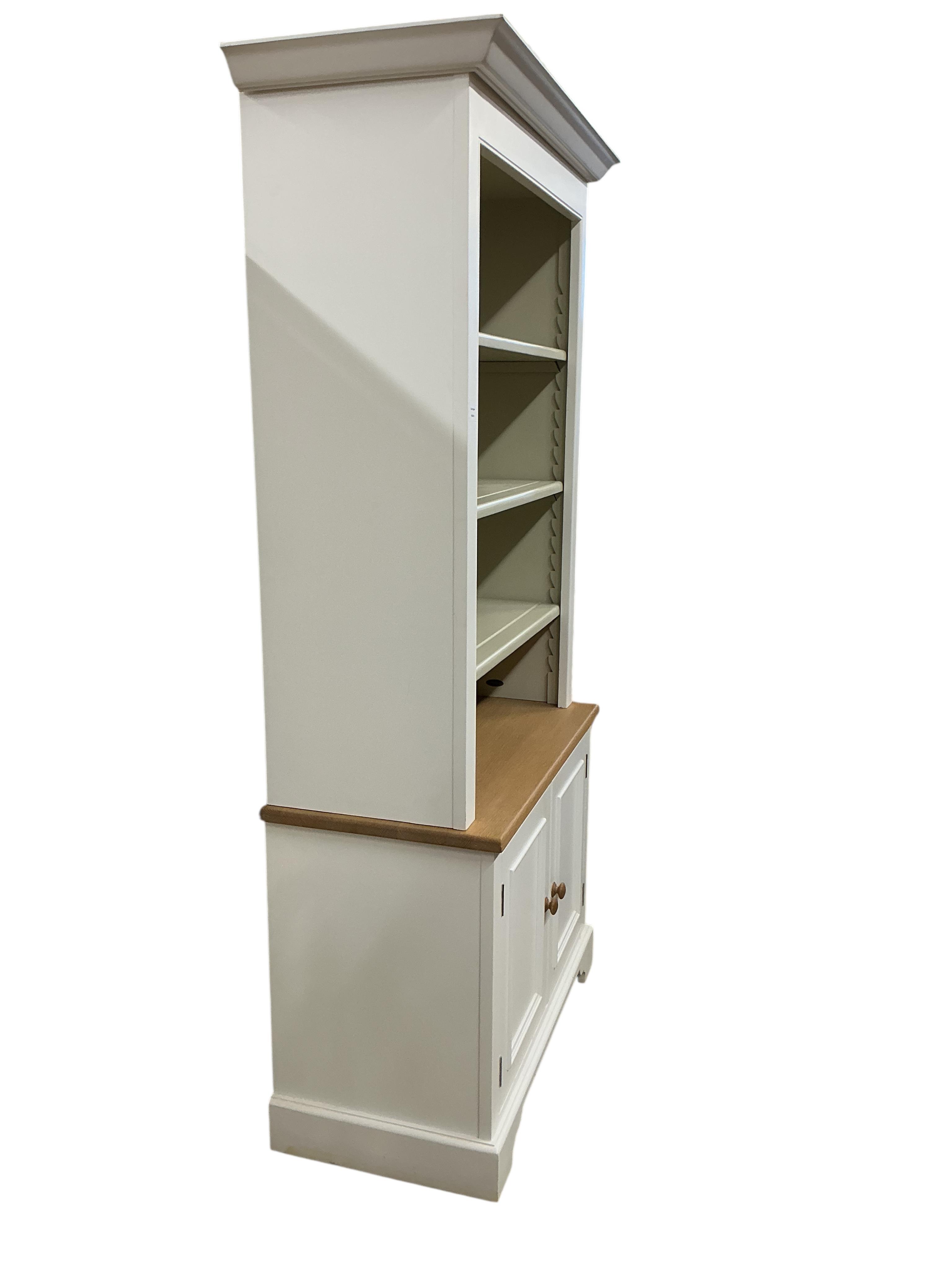 A Neptune Chichester open display unit, width 94cm, depth 48cm, height 208cm
